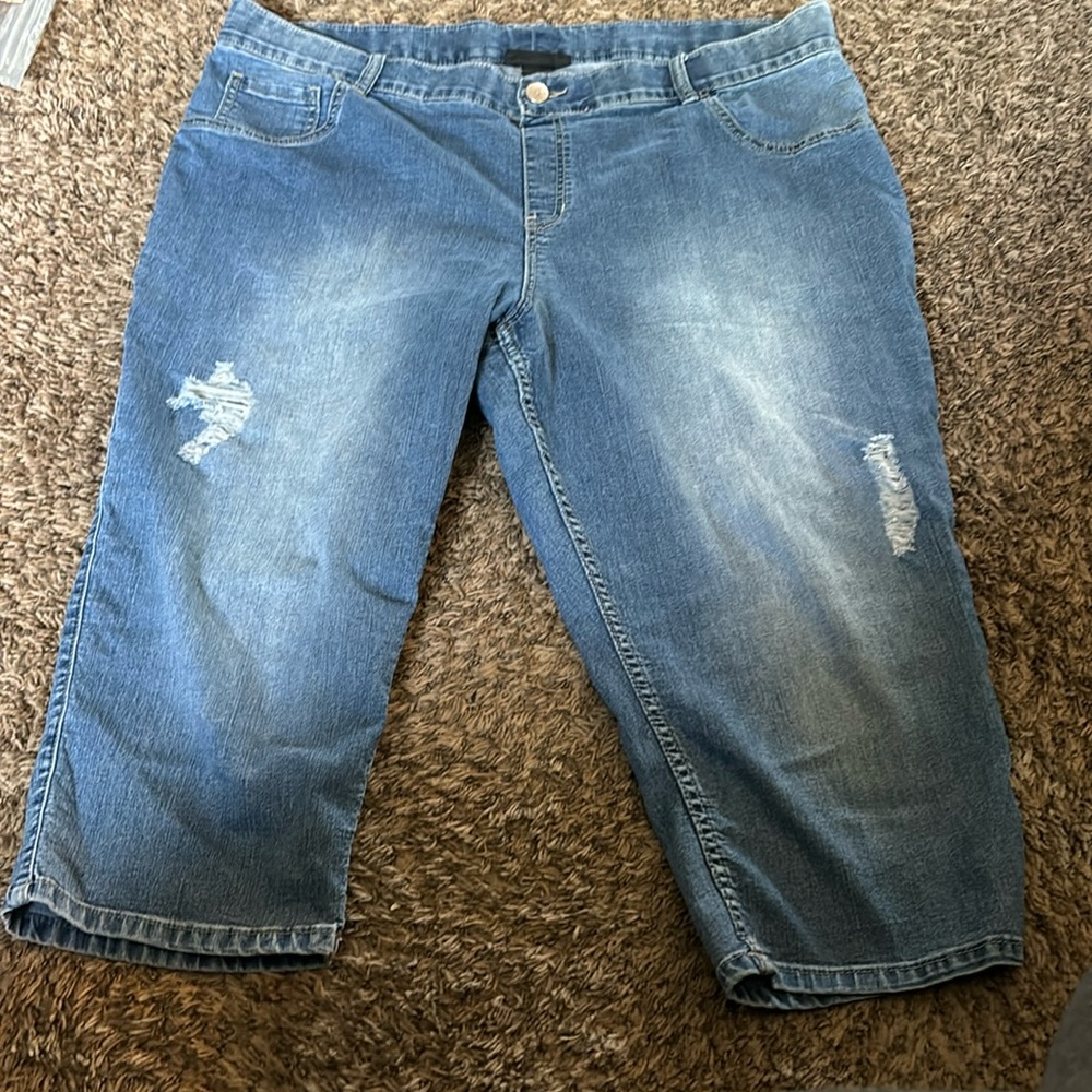 Lane Bryant denim capris